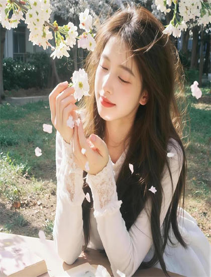 剪辑师节奏控制解析奇幻片《听不见的声音》编剧的叙事结构与情节设计 【历史地位评定】